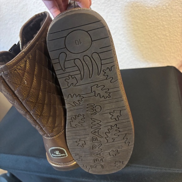 Bear paws - Picture 4 of 4